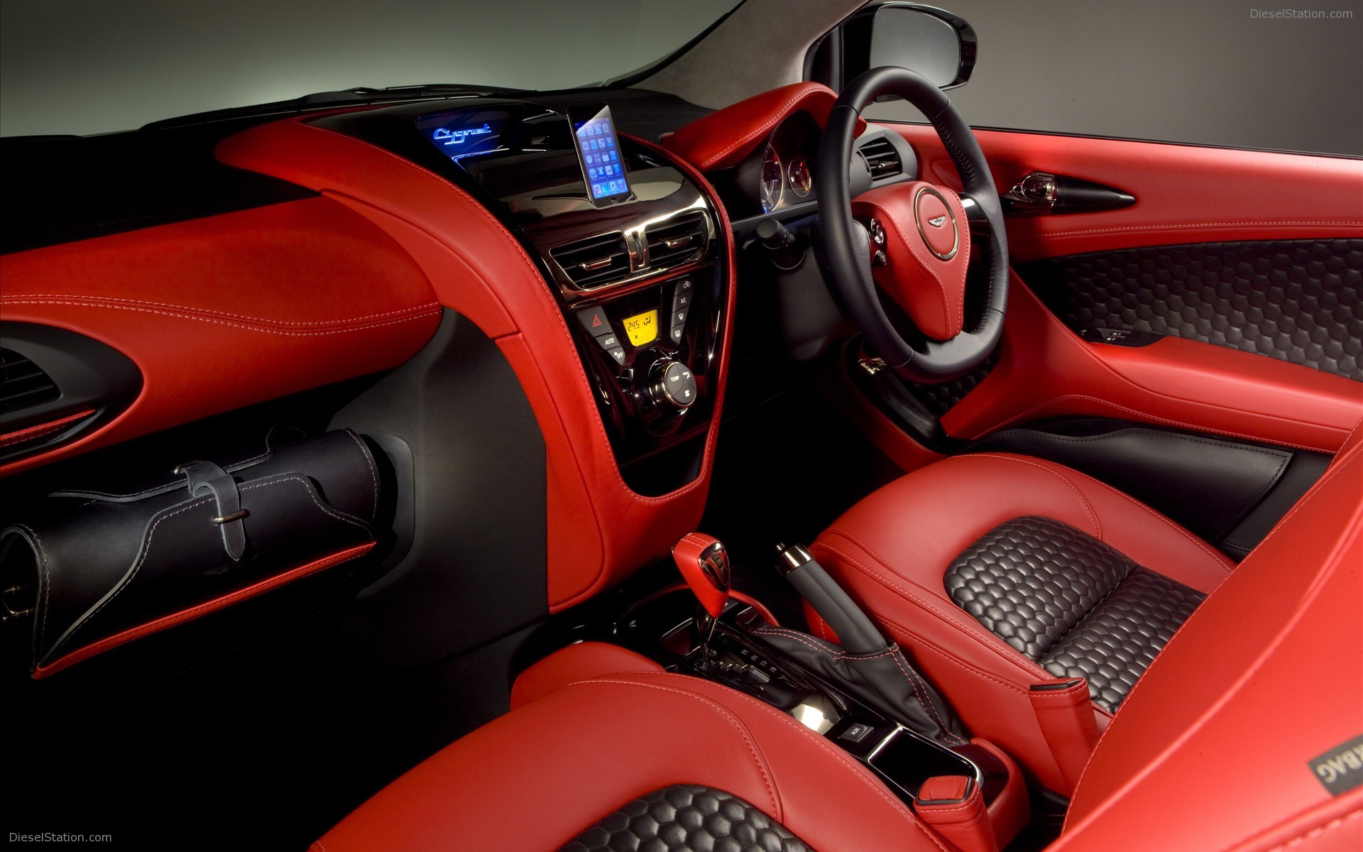 Aston Martin Cygnet Concept 2010